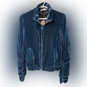 Robert Graham Steel Blue Velvet Jacket with Floral Satin Lining NWT size Medium